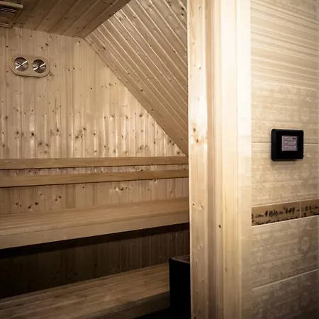 Casa de hóspedes Nad Zalewem 3*