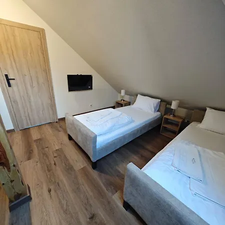 Nad Zalewem Penzion 3*