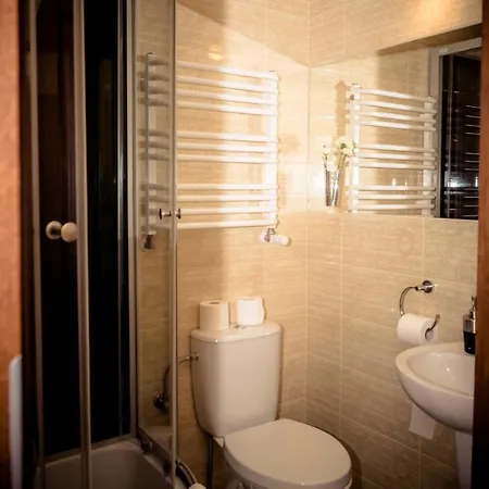 Nad Zalewem Casa de hóspedes 3*
