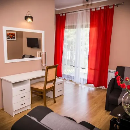 Nad Zalewem Casa de hóspedes 3*
