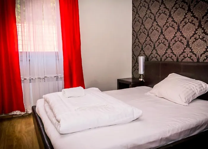 Nad Zalewem Гостевой дом Stare Miasto (Konin)